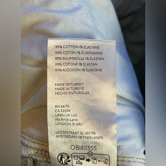 Anthro x Pilcro Denim Midi Skirt with zippered pockets. NWT. 6 - Picture 5 of 6